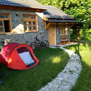 Bujtina Peshtan Guesthouse&camping Gasthof